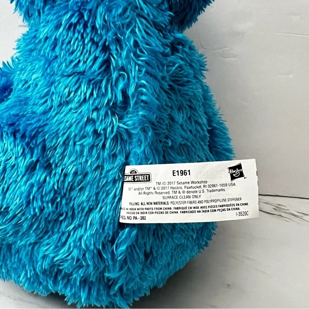 Cookie Monster Talking Sesame Street Feed Me Plush Size 14.5